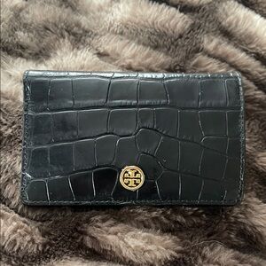 Tory Butch Black Croc-Embossed Card Holder with Gold Logo